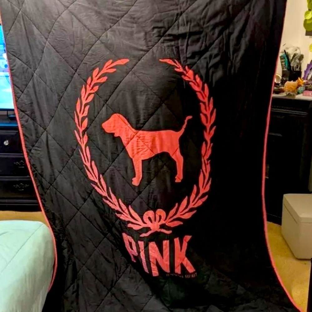 Victoria Secret PINK Quilt RARE